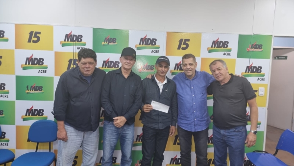 Ex-vereador Daniel Dorzila se filia ao MDB e vai disputar uma vaga na Aleac  